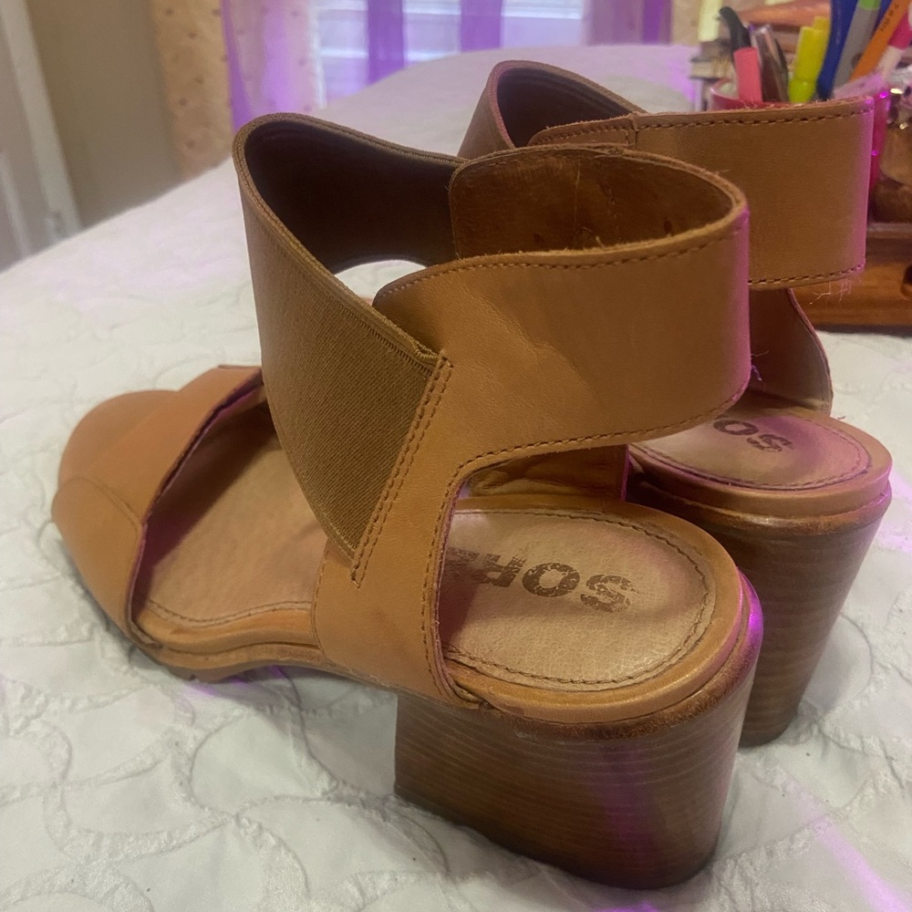 Sorel Women's Brown Block Heel Sandals